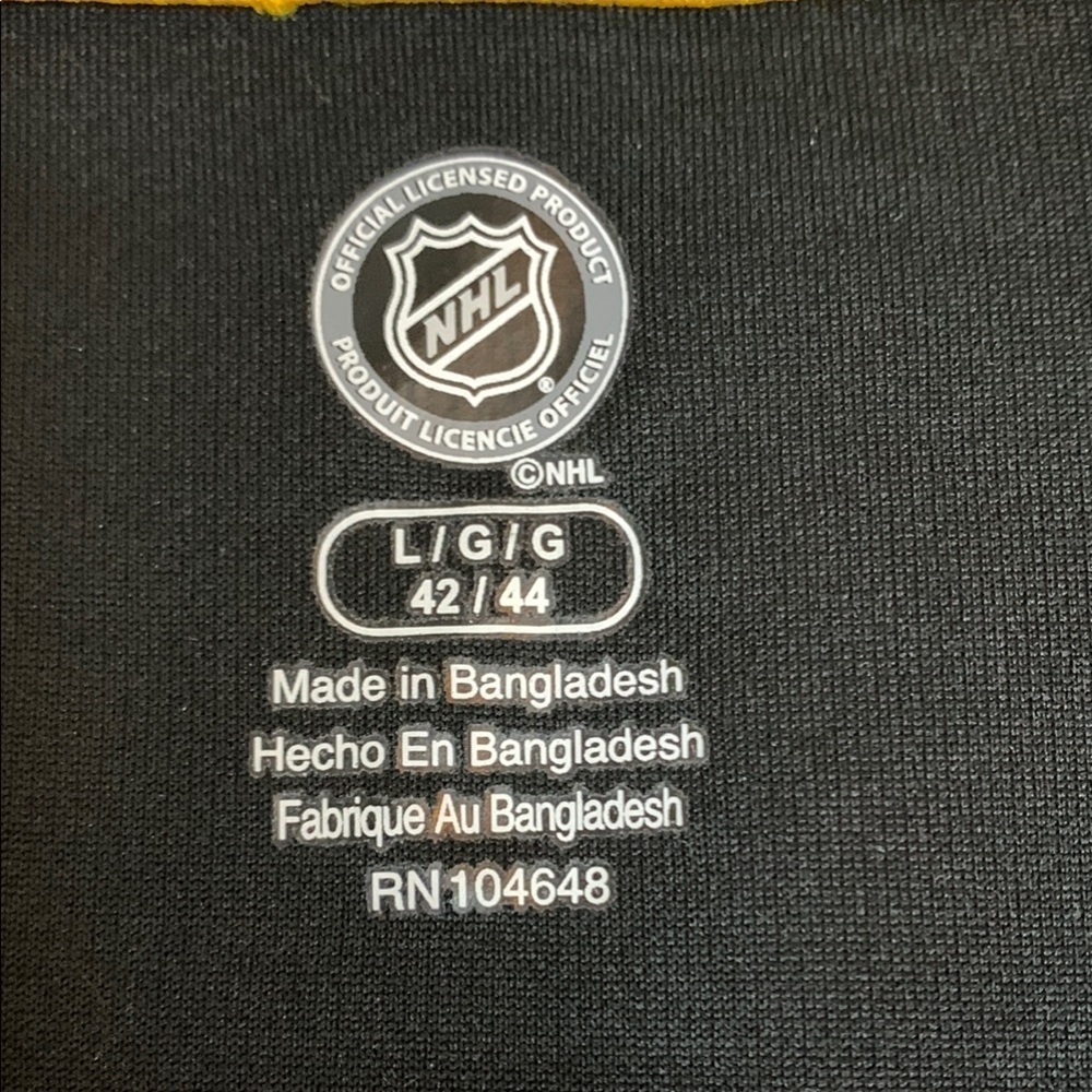 NHL BOSTON BRUINS Black and Yellow Short Sleeve Tee - Picture 3 of 8
